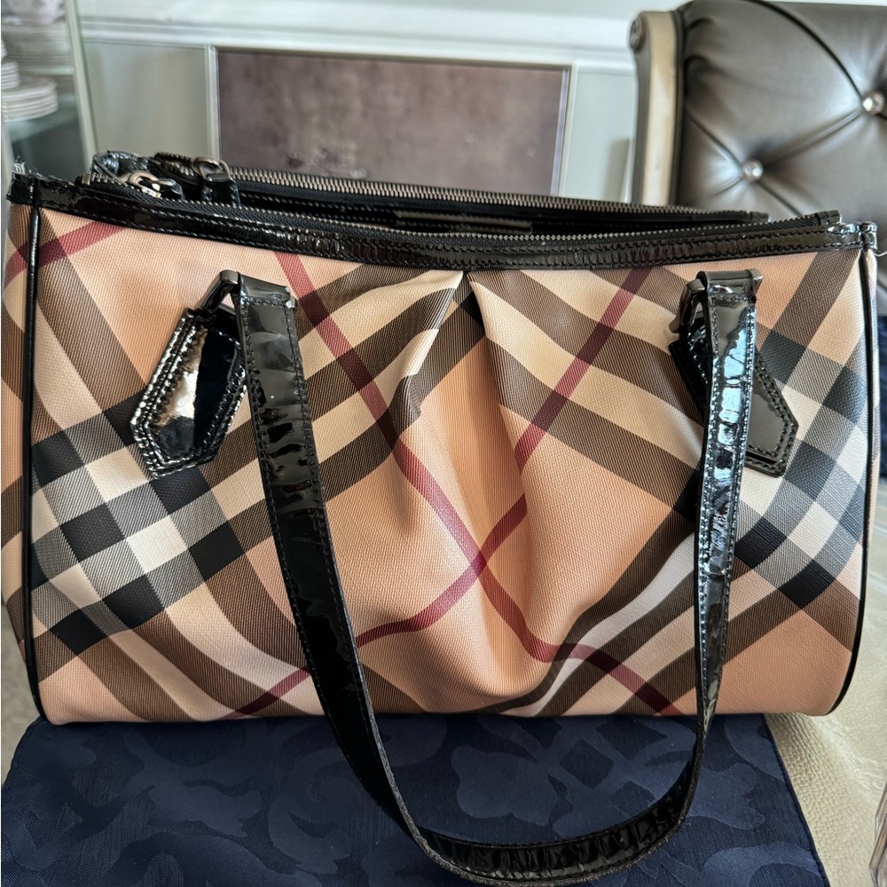 Burberry Tote